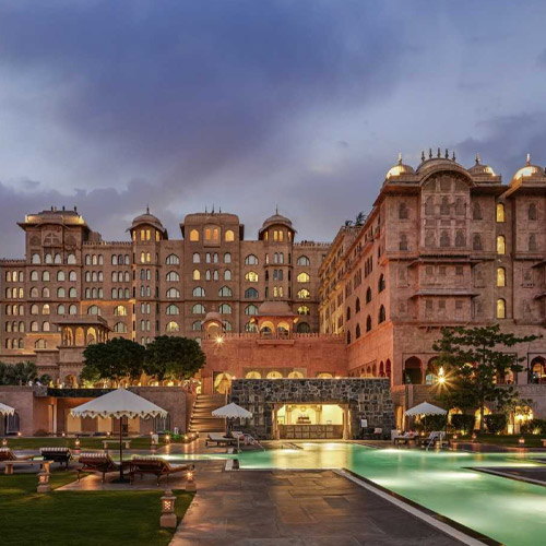 Fairmont Hotels & Resorts 